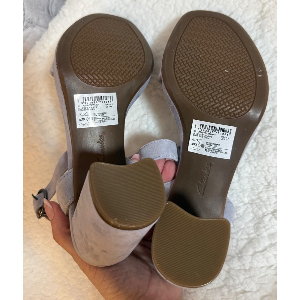 Clarks Ambyrlyn Bay Blue Grey Suede Block Heel Ankle Strap Sandals Mens 7M - Picture 6 of 9
